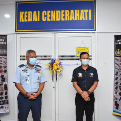 PERASMIAN KEDAI CENDERAHATI PU KUCHING