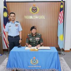 KUNJUNGAN HORMAT PANGLIMA 4 BRIGED (MEKANIZE)