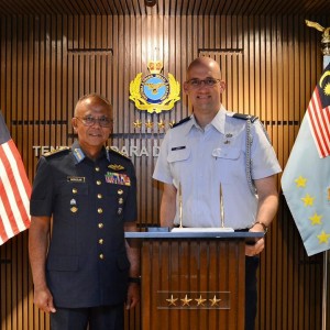 PANGLIMA TENTERA UDARA TERIMA KUNJUNGAN HORMAT DARIPADA AIR ATTACHE EMBASSY OF THE UNITED STATES OF AMERICA